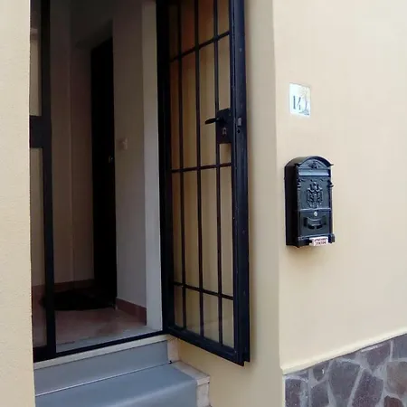 Sansone Apartment *